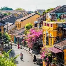 Beyond the Lanterns: The Real Value of a DMC for Group Travel in Hoi An Cover