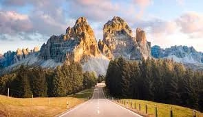 Discover Canada's Highlights with a Local DMC Cover